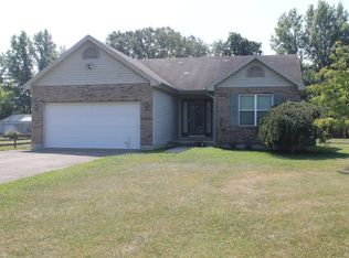 8641 Waynes Way, Blanchester, OH 45107