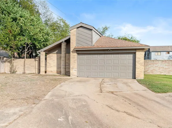 10746 Staghill Dr, Houston, TX 77064