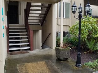 525 Lebo Blvd #2, Bremerton, WA 98310