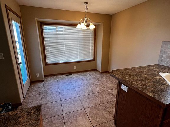 Dining area off kitchen