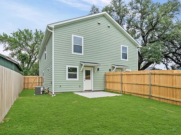 4th image of 1536 Alexander Ave #B