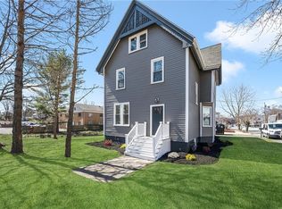 105 Stamford Ave, Providence, RI 02905