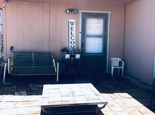 28 Well Field Rd, Winslow, AZ 86047