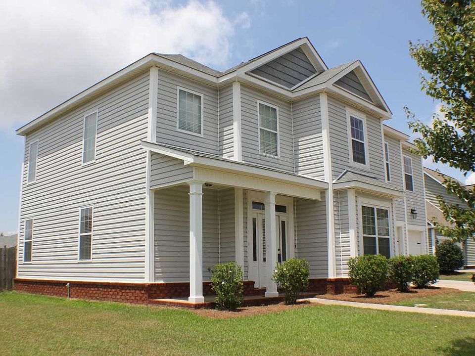1st image of 205 Meyers Lake Dr
