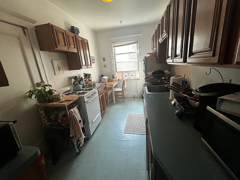 14 Melvin Ave #3 — Photo 2
