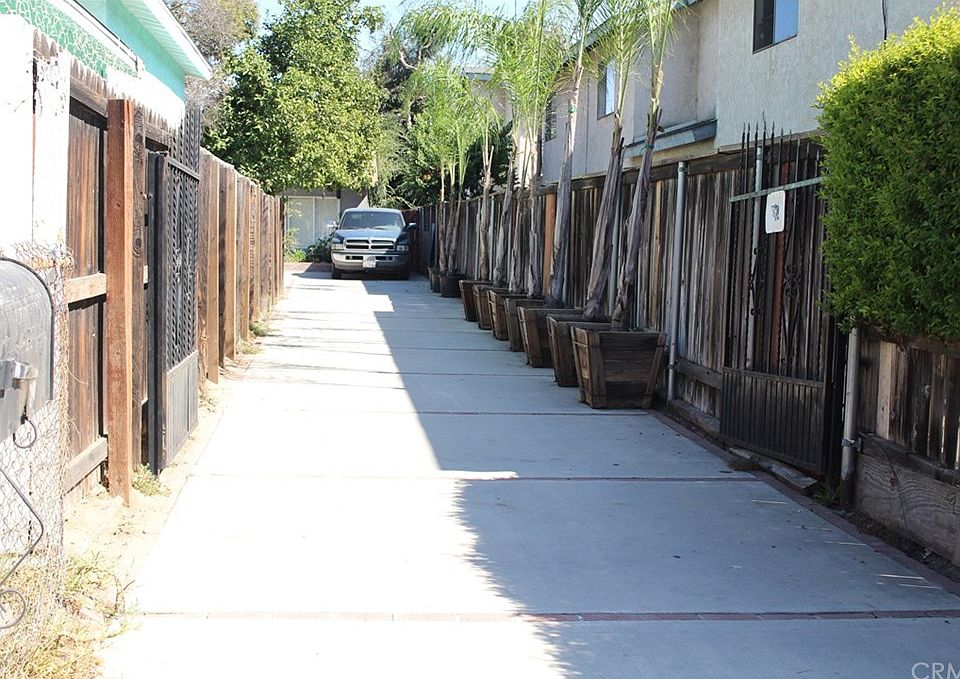 1st image of 3776 Baldwin Park Blvd