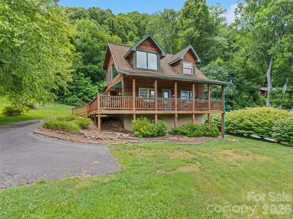 210 Tanner Trl, Waynesville, NC 28785