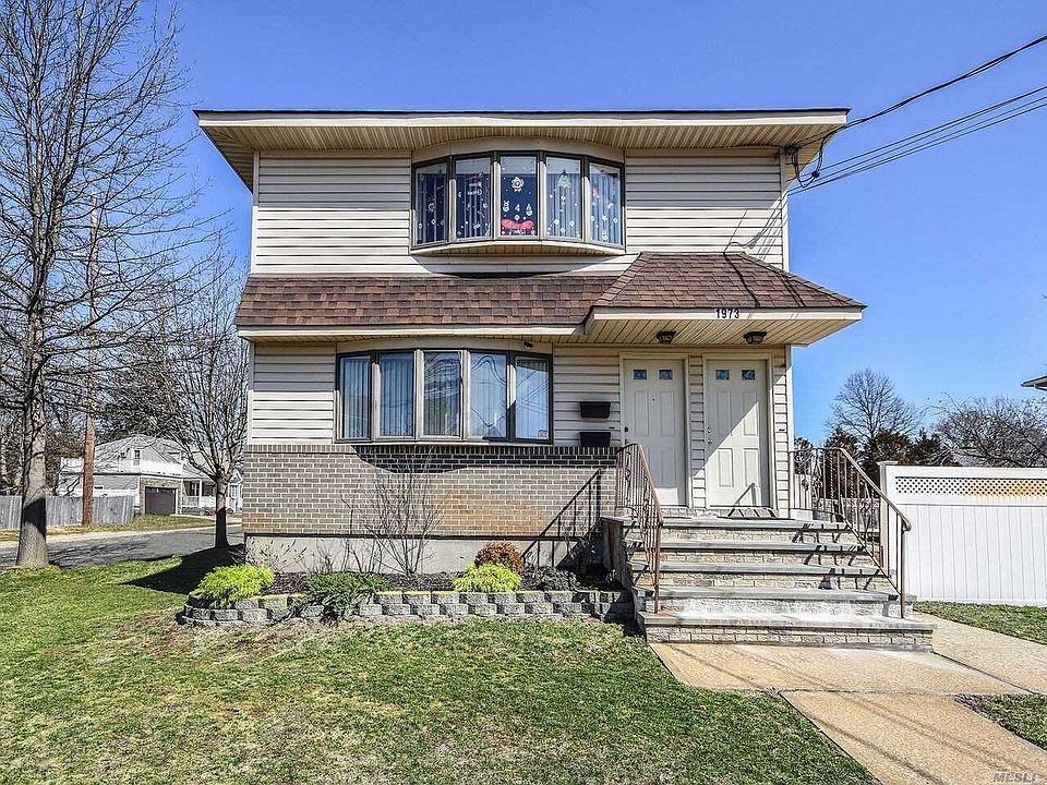 2nd image of 1973 Bellmore Ave Fl 1ST