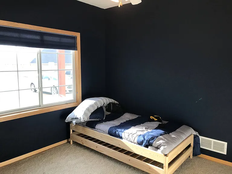 3400 SE Glenstone Dr #3400 — Photo 3