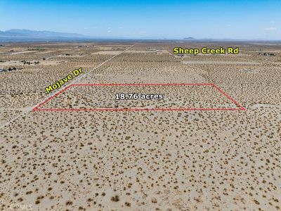1 Mojave Dr, Phelan, CA, 92371