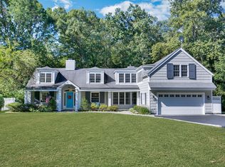 30 Country Club Rd, Darien, CT 06820
