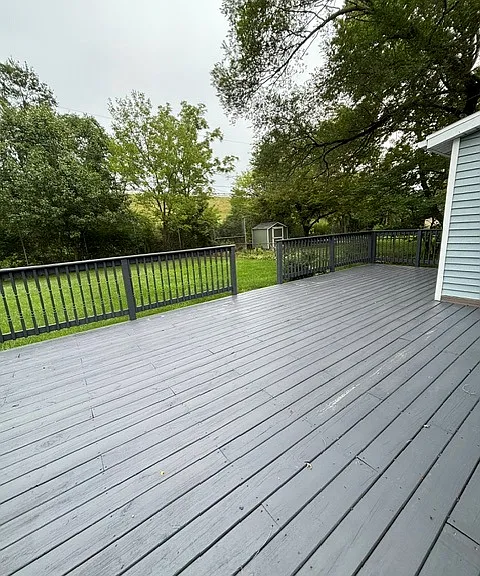 1785 Parkway Dr N — Photo 22