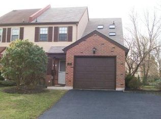 101 Garrison Ct, Langhorne, PA 19047