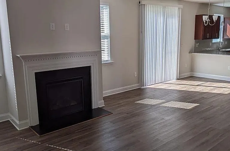 108 Mallard Loop Dr — Photo 3