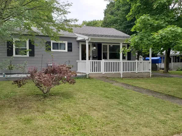 106 Myers Dr, Horseheads, NY 14845