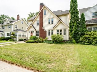 201 Wimbledon Rd, Rochester, NY 14617