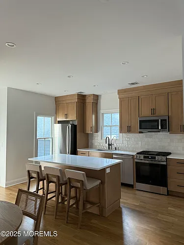 22 Atlantic Ave Photo 1