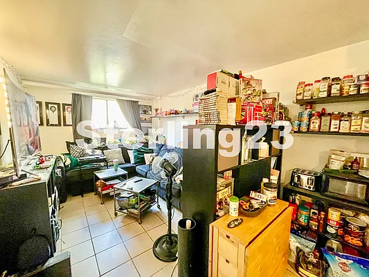 Rented by Sterling Realty Solution Inc | media 16