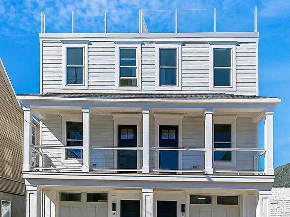 7 Center St, Sea Bright, NJ 07760