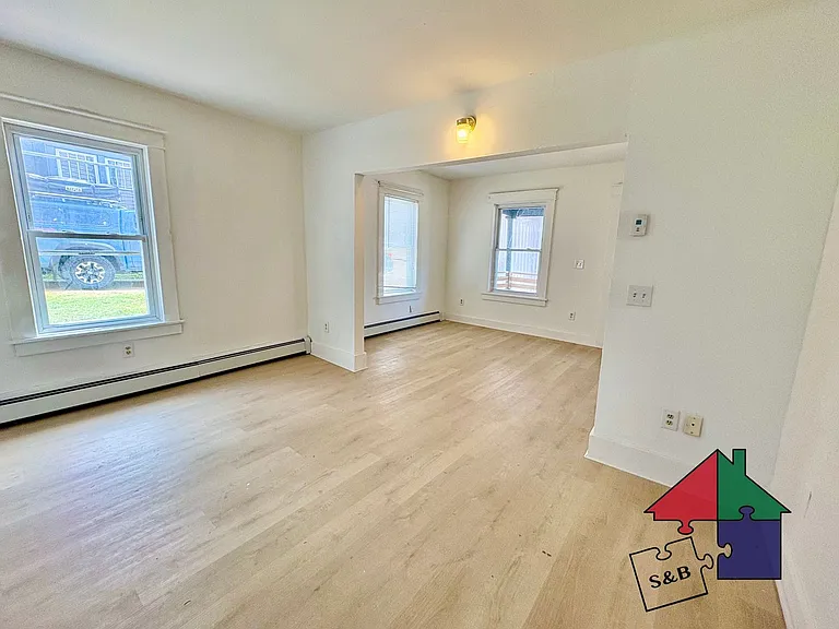 101 Union St — Photo 12