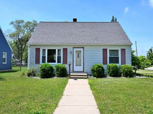 2315 Carolina St, Midland, MI 48642