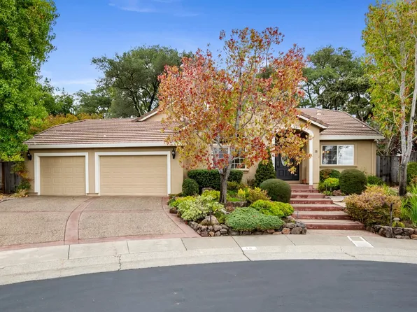 18 Tuscany Court, Napa, CA 94558