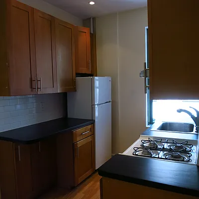 Rented by City & Suburban | media 30