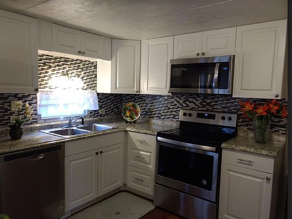 4th image of 3534 Illinois Ave