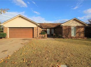 1329 Saint Mathews Dr, Midwest City, OK 73110