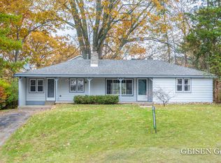 2940 Foster Ave NE, Grand Rapids, MI 49505