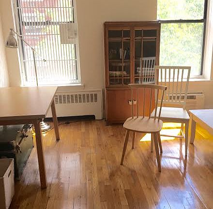 2nd image of 207 W 102nd St APT 4A