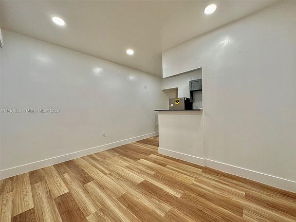 2nd image of 5545 N Miami Ave Unit 7
