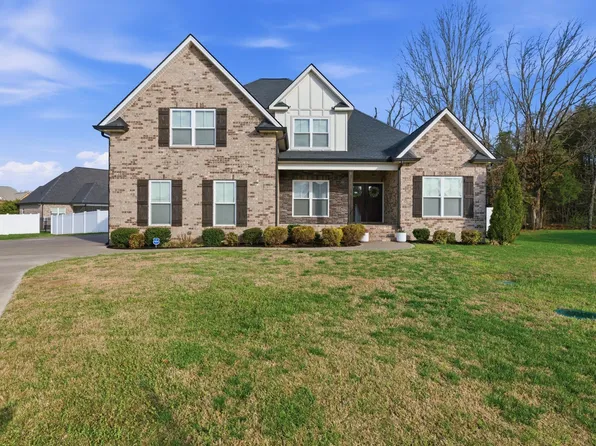 1213 Alex Walker Dr, Christiana, TN 37037