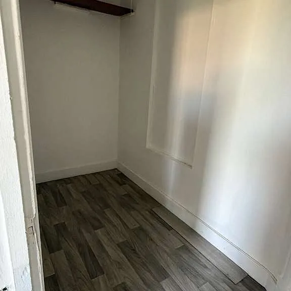 48-50 Mitchell Ave #16 — Photo 9