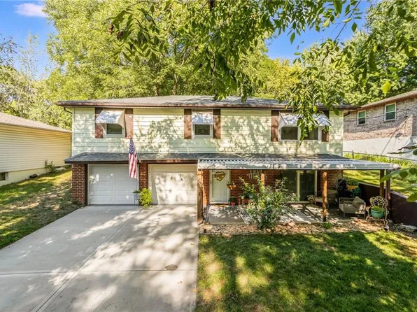8921 NE Afton Rd, Kansas City, MO 64155