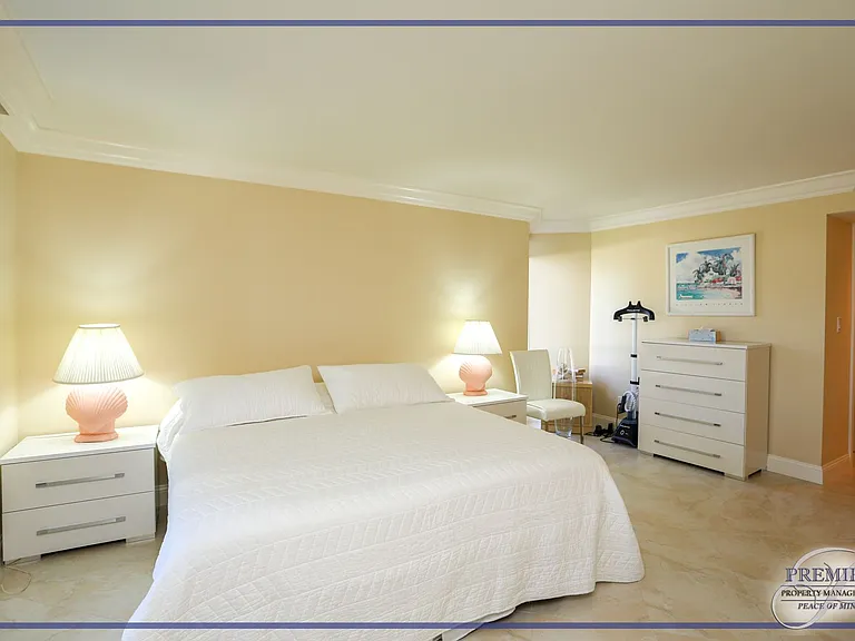 4551 Gulf Shore Blvd N #301 — Photo 22