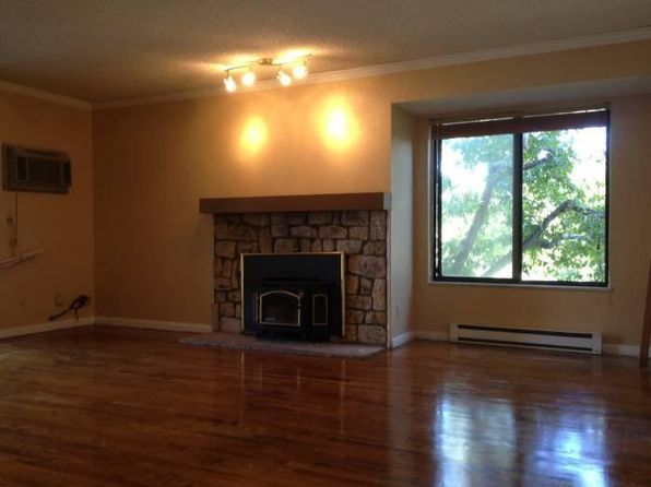 4064 S Atchison Way APT 202