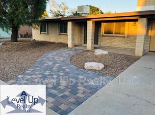 7532 N Rasmussen Ave, Tucson, AZ 85741