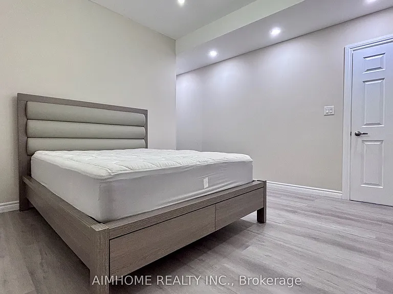 23 Ria Ct #LOWER LEVEL — Photo 14