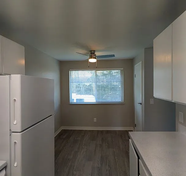 Stillwater Apartments — Photo 39