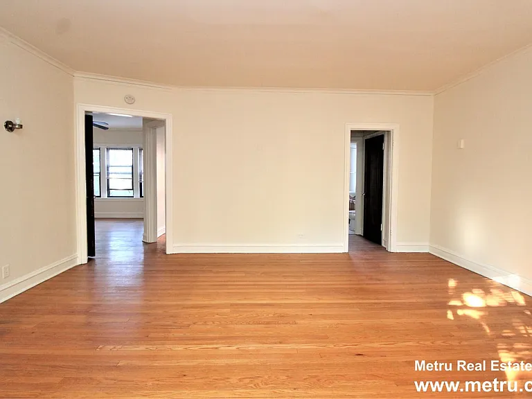 4308 N Ashland Ave #1E — Photo 3