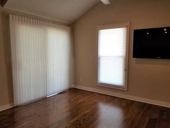 5th image of 4950 Columbia Cir #27-125