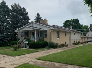 540 W Henry St, Kankakee, IL 60901