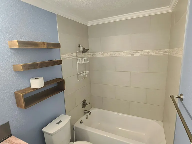 Downstairs full bath