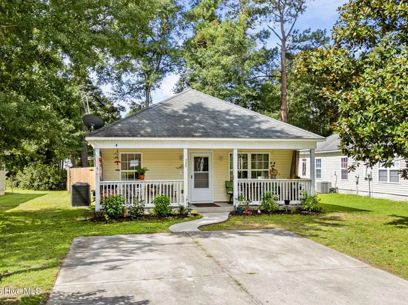 305 Woodrow Street, Tabor City, NC 28463