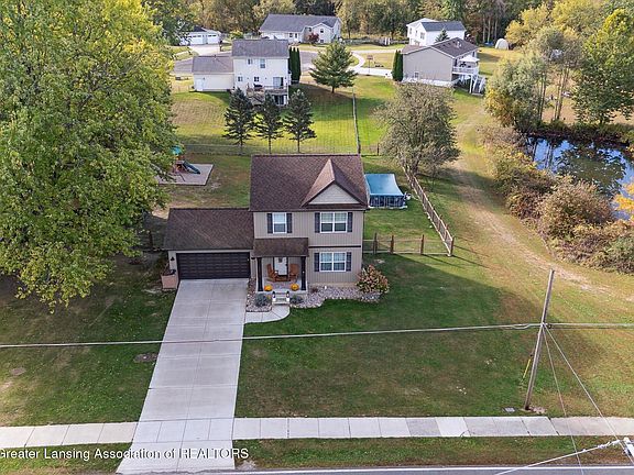 3rd image of 803 West St