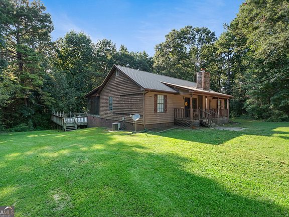 3rd image of 2275 Fork Creek Rd