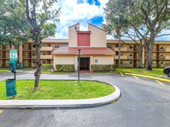 3199 Foxcroft Road #115, Miramar, FL 33025