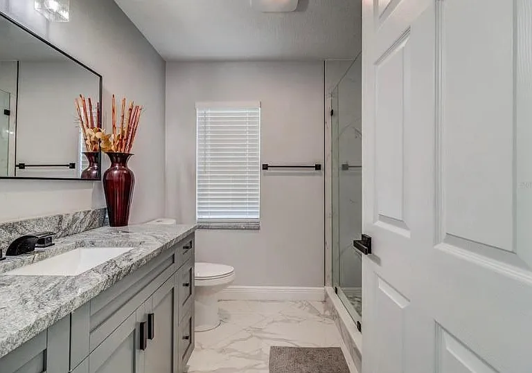 5452 Ashland Dr — Photo 24