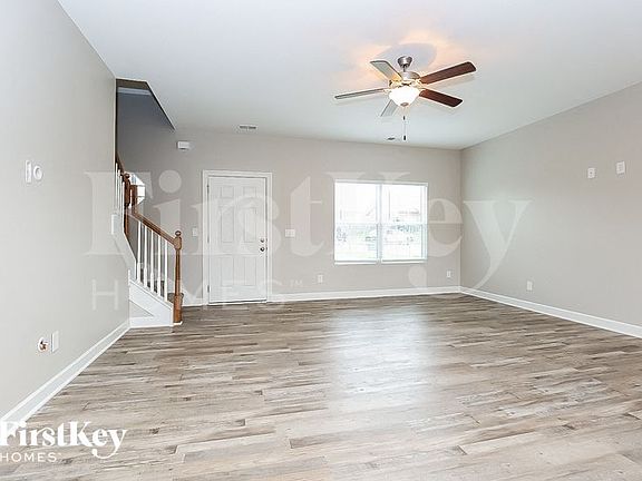 4th image of 4722 Beryl Dr